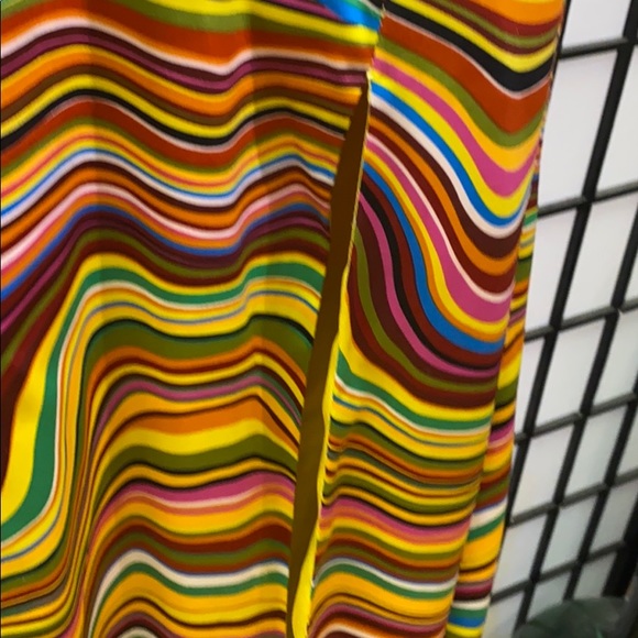 Tony Bowls Paris Flowing Floor Length Size 4 - Picture 3 of 14